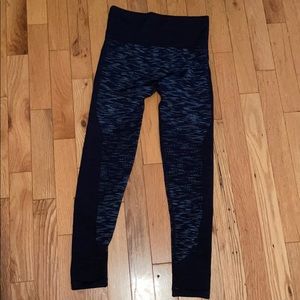 athletic leggings